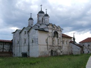 В Кирилло-Белозерском монастыре. Церковь Преображения (фото)