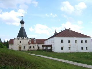 Кирилло-Белозерский монастырь. Церковь Преподобного Евфимия (фото)