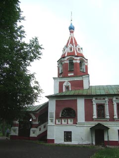 Углич. Церковь цесаревича Димитрия на крови (колокольня) (фото)